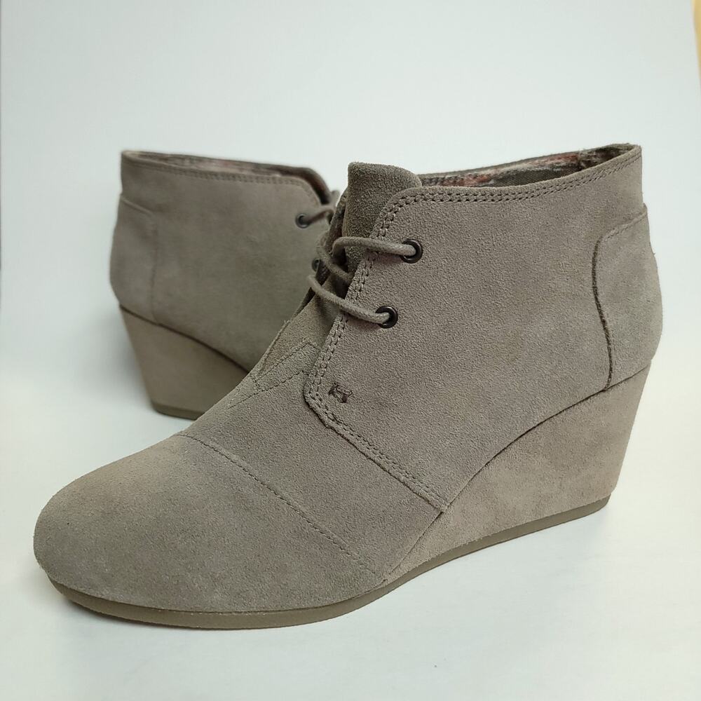Tom’s Wedge Bootie Womens Size 9.5 Taupe Suede Lace-Up Desert Ankle